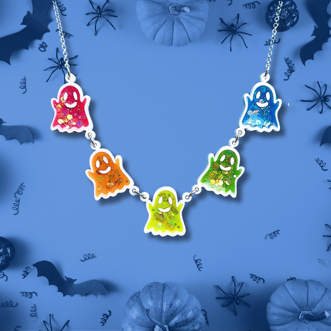Glowing ghost necklace