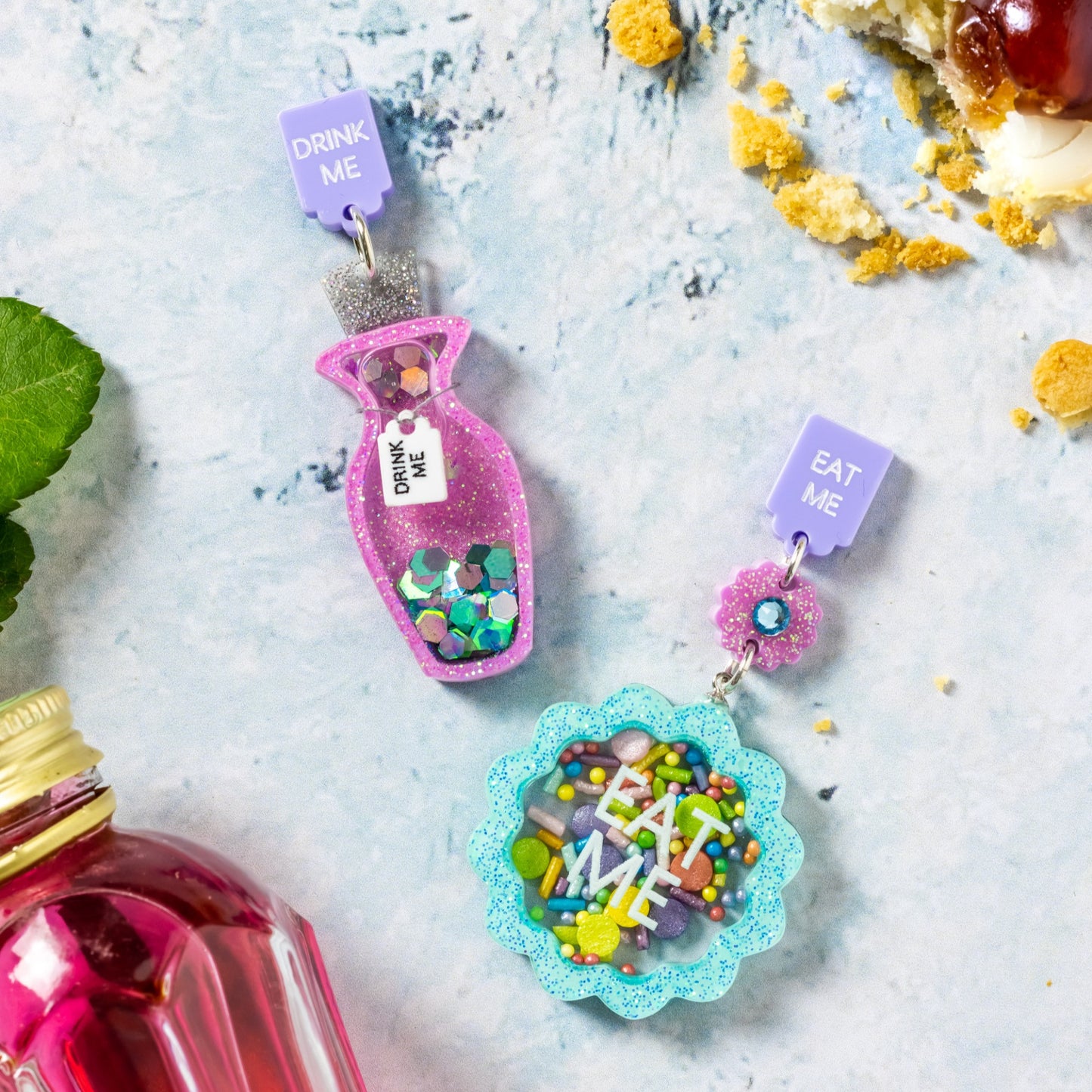 Eat me/Drink me earrings