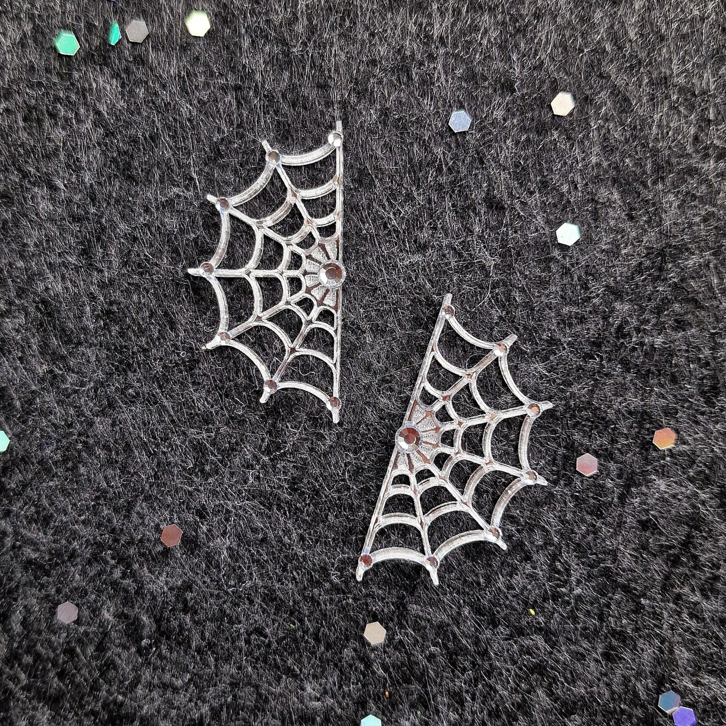 Spider Web studs